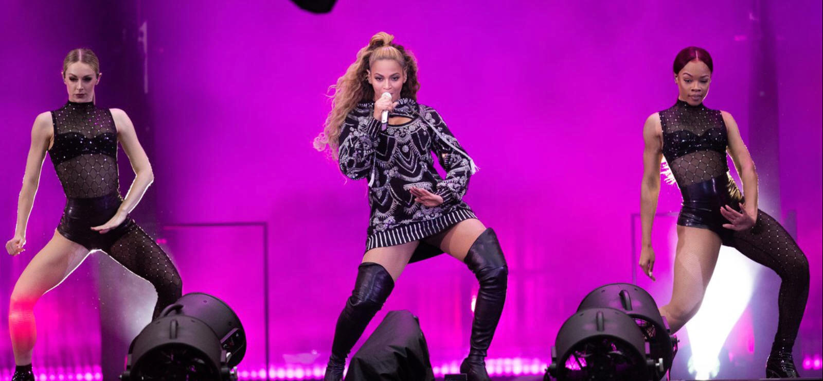 Beyoncé performing at OTRII